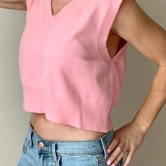 Crop sweater tank - Picture 2 of 3